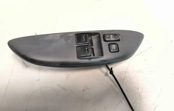 Toyota Yaris Other switches/knobs/shifts 011-5X37