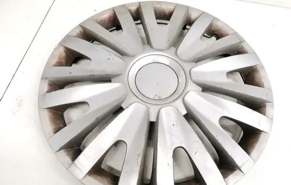 Opel Vectra B R15 wheel hub/cap/trim 