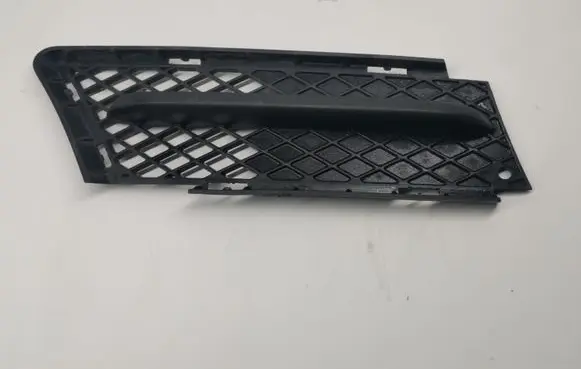 BMW 3 E90 E91 Front bumper lower grill 7154552