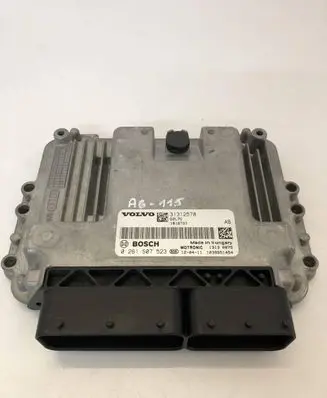 Volvo V60 Engine control unit/module 31312578 0261S07523 1039S51454