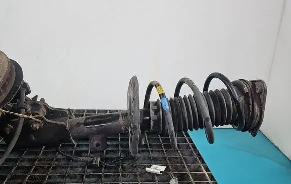 Front shock absorber/damper