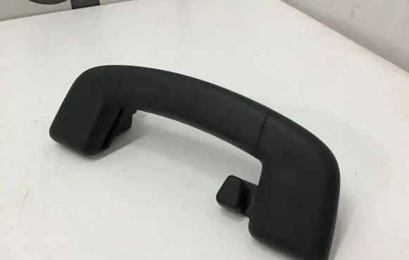 Rear interior roof grab handle