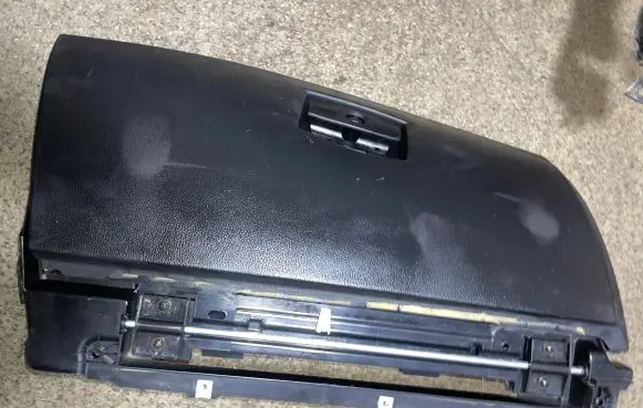 BMW 5 E60 E61 Glove box 7034080 158234