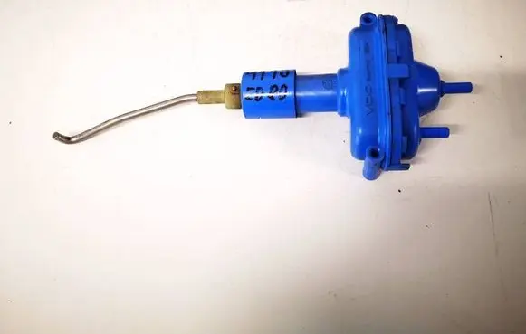 Audi 80 90 S2 B4 Central locking vacuum pump 8A5862153B