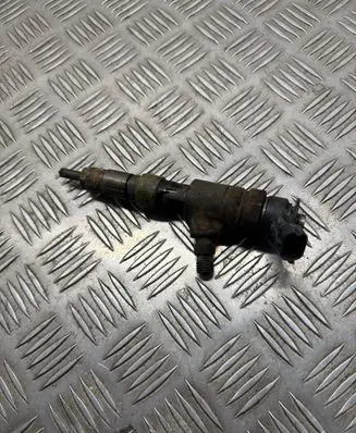 Peugeot Partner Fuel injector 0445110340