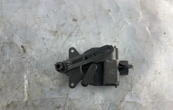 A/C air flow flap actuator/motor