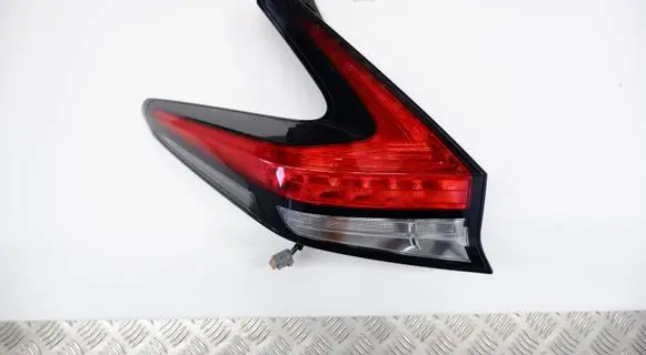 Nissan Leaf II (ZE1) Rear/tail lights 265555SH0A
