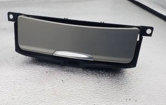 Car ashtray