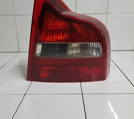 Volvo S80 Rear/tail lights