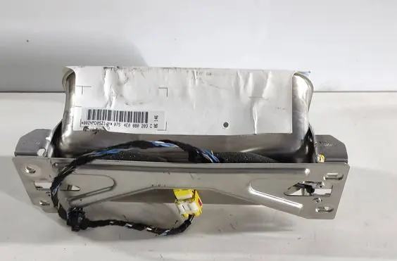 Audi A8 S8 D3 4E Passenger airbag 4E0880203C 002NMD05Z1X