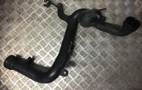 Volkswagen Golf V Intercooler hose/pipe 1K0145770B