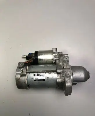 Chevrolet Camaro Starter motor 12667974 4380002990
