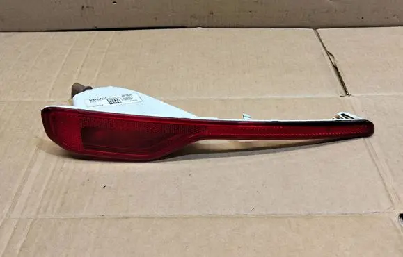 Volvo XC40 Rear bumper light 32228782 T1804266786