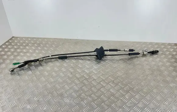 Fiat 500 Gear shift cable linkage 55251252 55251253