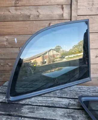 Opel Zafira A Rear side window 43R007028 DOT36AS3M192