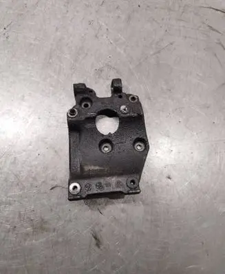 Peugeot 5008 A/C compressor mount bracket 9646719580