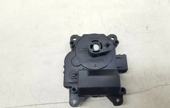 Cadillac CTS Air flap motor/actuator AW063700 8630 nr7351