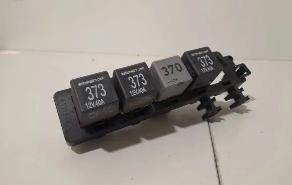 Audi A3 S3 8P Fuse box set 1K2937503A