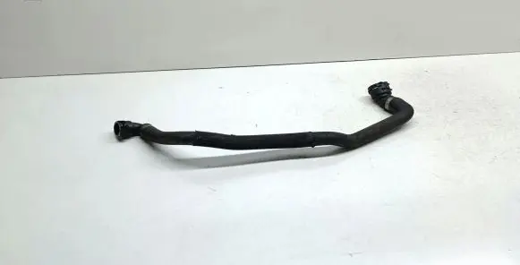 BMW X3 E83 Engine coolant pipe/hose