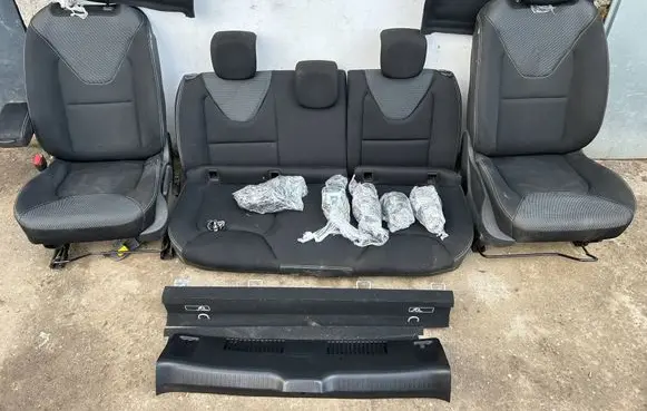 Renault Clio IV Seat and door cards trim set 