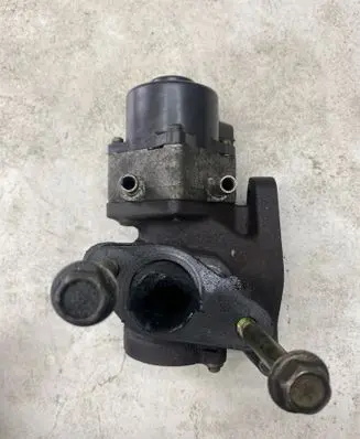 Nissan Pathfinder R51 EGR valve
