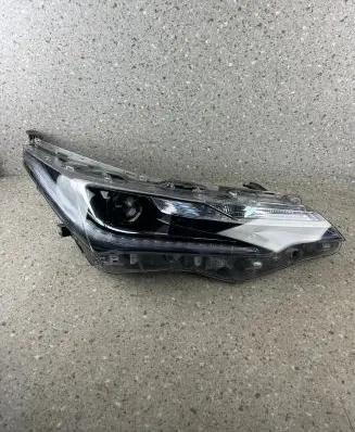 Toyota Corolla E210 E21 Headlight/headlamp 8111002L70 16744F 182152811
