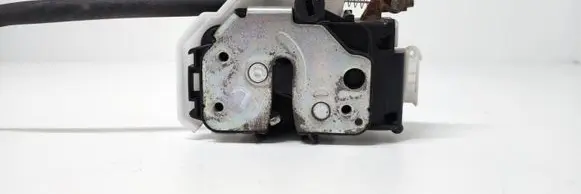 Alfa Romeo 159 Front door lock