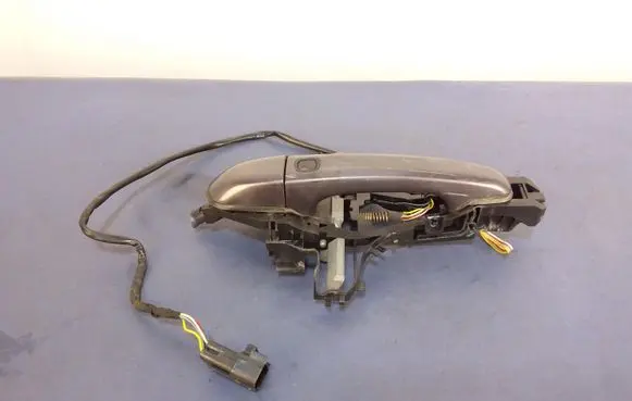 Jaguar XF X250 Front door exterior handle 30784205
