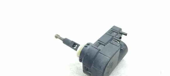Mercedes-Benz E W210 Headlight level adjustment motor 