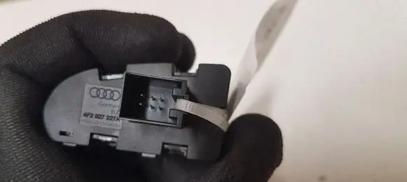 Audi A6 S6 C6 4F Glove box handle 4F1927227B