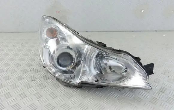 Subaru Outback Headlight/headlamp 10020061