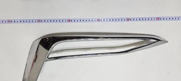 BMW 5 G30 G31 G38 Front bumper corner part panel trim 7385284