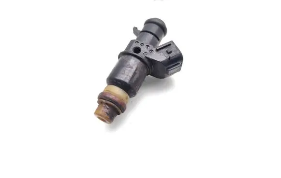 Honda FR-V Fuel injector