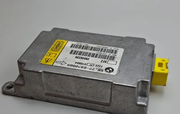BMW 7 E65 E66 Airbag control unit/module 6970889 28046336