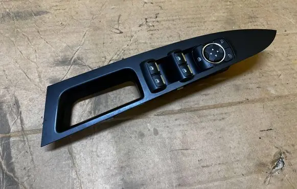 Ford Fusion II Electric window control switch DG9T14540ACW