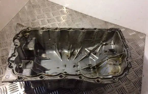 Renault Laguna II Oil sump 7700111746