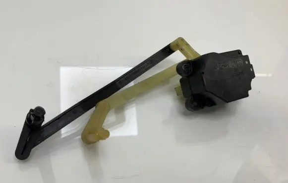 Volvo XC70 Air flap motor/actuator PL1607526