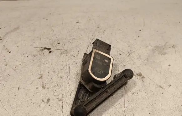 BMW X5 E70 Headlight/headlamp level sensor 6853754