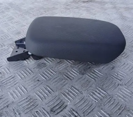 Hyundai Kona I Armrest