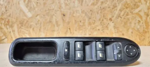 Peugeot 407 Electric window control switch 53269704