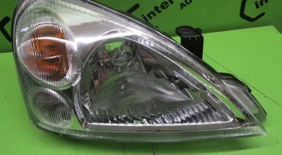 Suzuki Liana Headlight/headlamp
