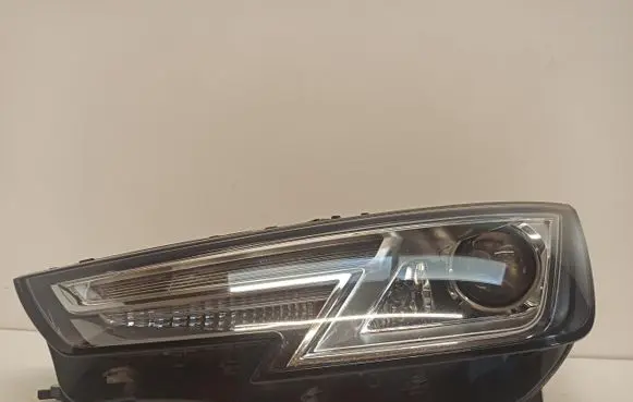Audi A4 S4 B9 8W Headlight/headlamp