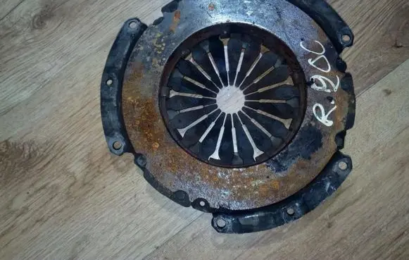 Rover 214 - 216 - 220 Pressure plate 