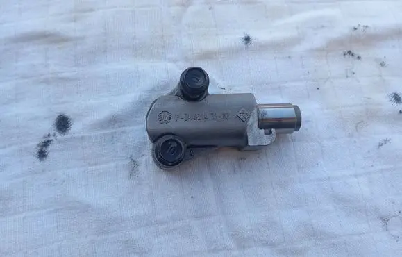 Hyundai i30 Timing belt/chain tensioner F3462142110