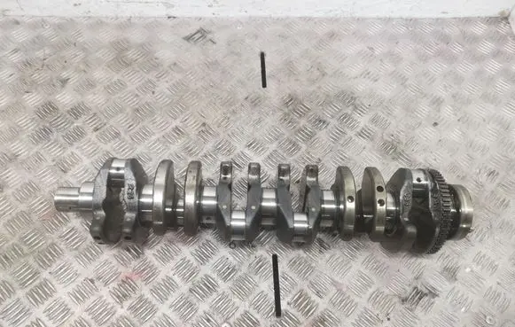 BMW 5 E39 Crankshaft 2246863