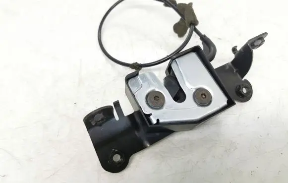 Volvo S80 Seat back rest lock catch 15047