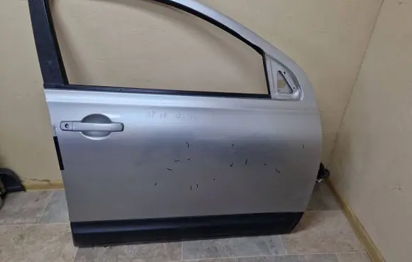 Nissan Qashqai Front door 46249
