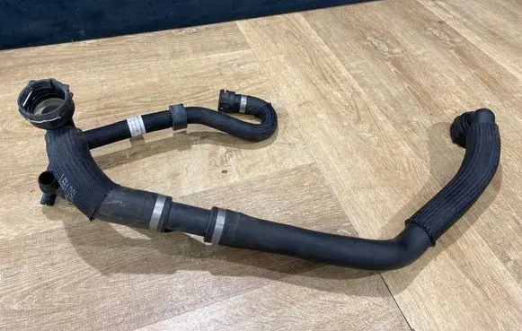 Land Rover Range Rover Evoque L551 Engine coolant pipe/hose K8D28C480AA