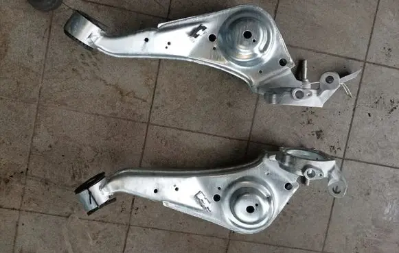 Nissan Qashqai Rear suspension control arm GFTR43678