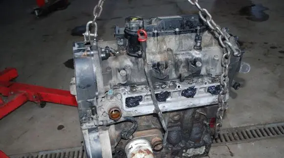 Iveco Daily 35 - 40.10 Engine swap 504088755 120KM